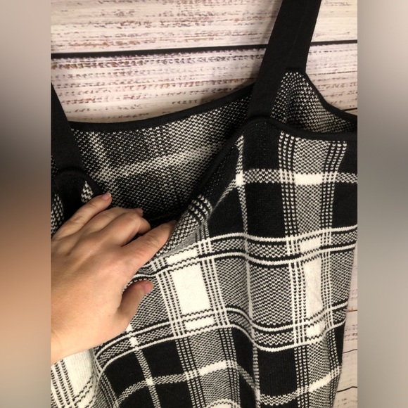 Black and White Plaid Women's Top - Picture 2 of 10